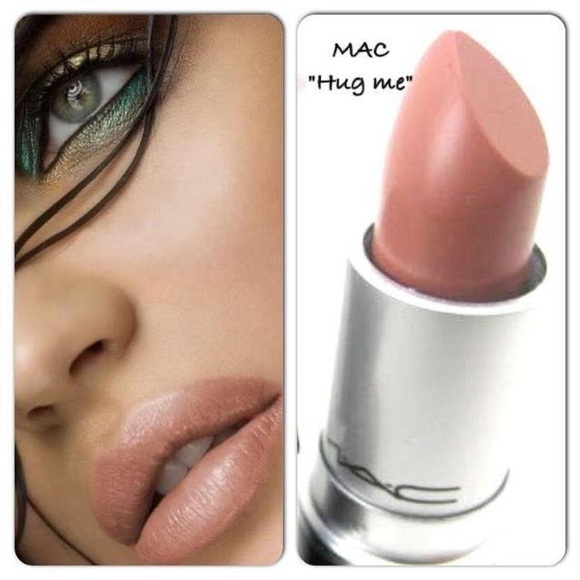 🔥HOST PICK🔥💄 MAC IN HUG ME LUSTRE LIPSTICK❤️💋💄 BRAND NEW IN BOX💄💋❤️ - Picture 3 of 6